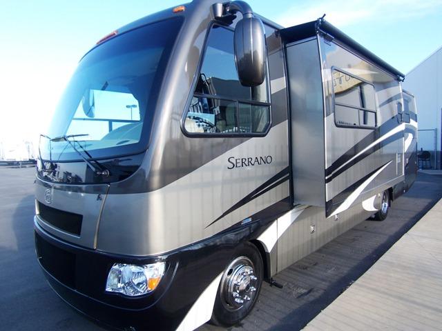 New 2010 Fourwinds SERRANO 31V Class A - Diesel For Sale